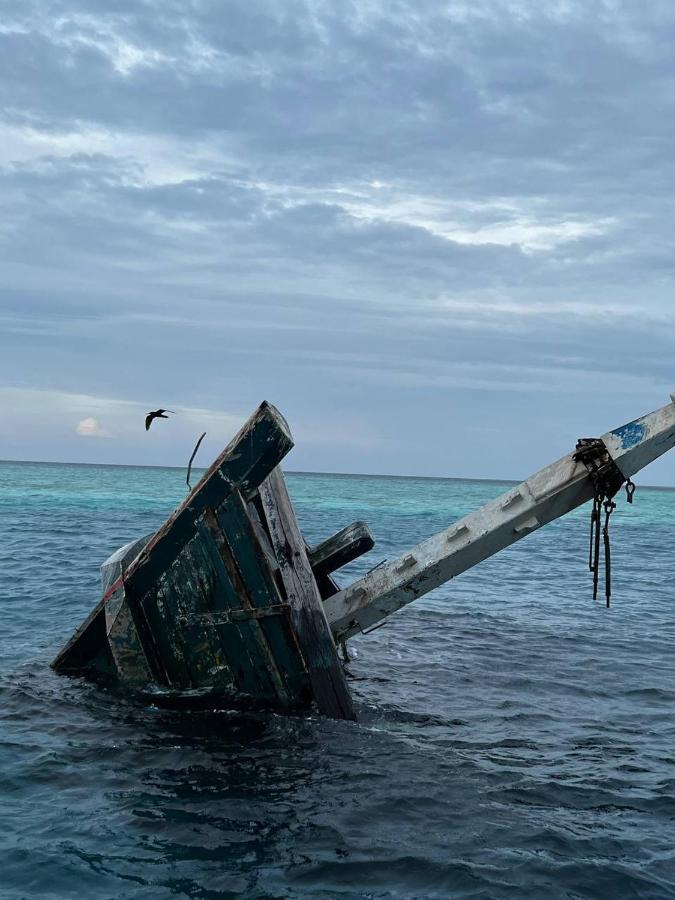 Vaali Maldives Island Escapes & Dive Otel Felidhoo Dış mekan fotoğraf