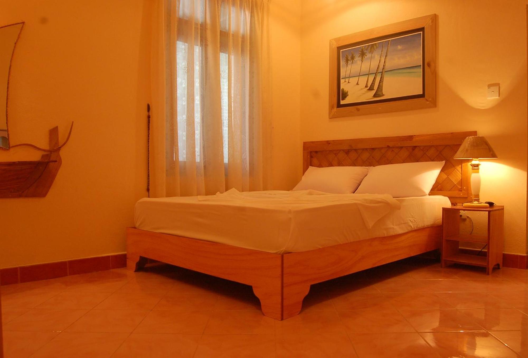 Vaali Maldives Island Escapes & Dive Otel Felidhoo Dış mekan fotoğraf